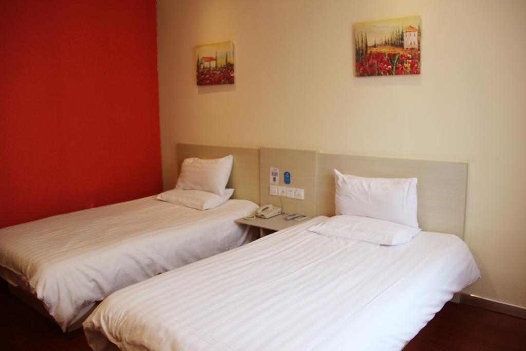 Hanting Express Shenyang Longemont Square Kamer foto