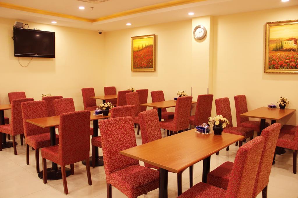 Hanting Express Shenyang Longemont Square Buitenkant foto
