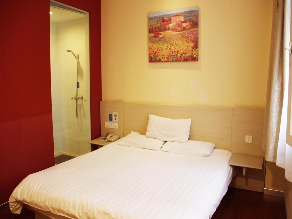 Hanting Express Shenyang Longemont Square Buitenkant foto